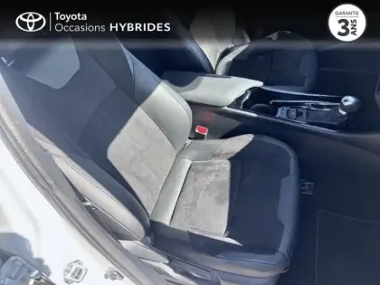 Photo 5 Toyota C-HR  2.0 Hybride 184ch Collection E-CVT