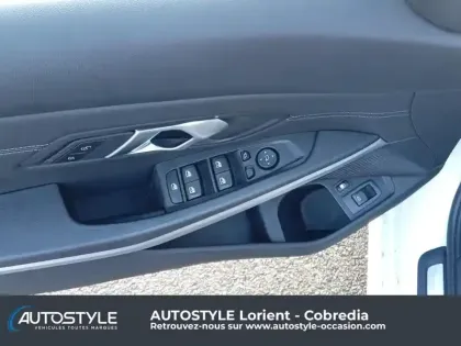 Photo 28 BMW Serie 3 Série 3 Touring 320eA 204ch Business Design