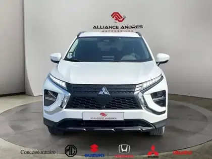 Photo 7 Mitsubishi Eclipse  Cross 2.4 MIVEC PHEV 188ch Invite 4WD 2023