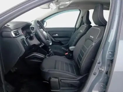 Photo 13 Dacia Duster  1.3 TCe 150ch FAP Journey 4x2 EDC