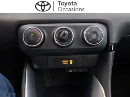 Photo 9 Toyota Yaris  120 VVT-i Dynamic Business 5p MC24
