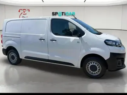 Photo 7 Citroën Jumpy  Fg M 1.5 BlueHDi 120ch S&S Club 4x4
