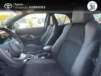 Photo 10 Toyota Yaris  Cross 130h GR Sport MY25