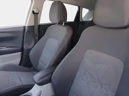 Photo 13 Hyundai Bayon  1.0 T-GDi 100ch Hybrid 48V Intuitive