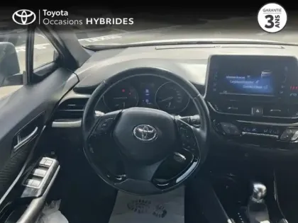 Photo 8 Toyota C-HR  122h Design 2WD E-CVT RC18