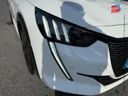 Photo 12 Peugeot 208  1.2 PureTech 100ch S&S GT