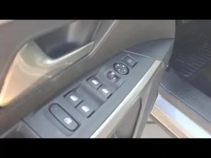 Photo 5 Peugeot 3008  Electrique 210ch Batterie 73 kWh Allure