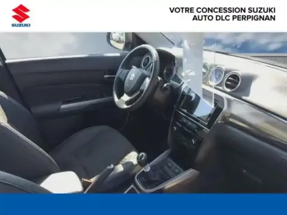 Photo 8 Suzuki Vitara  1.4 Boosterjet Hybrid 129ch Style