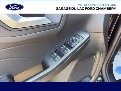 Photo 12 Ford Kuga  2.5 Duratec 180ch Hybrid FlexiFuel ST-Line Powershift