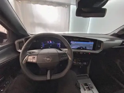 Photo 11 Opel Mokka  Electrique 136 ch & Batterie 50 kWh