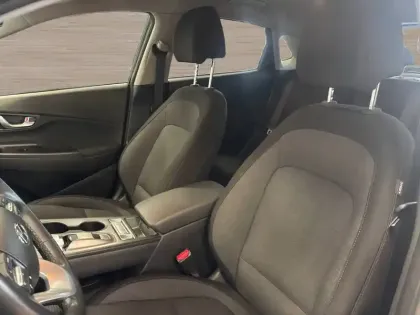 Photo 10 Hyundai Kona  Electrique 64 kWh - 204 ch
