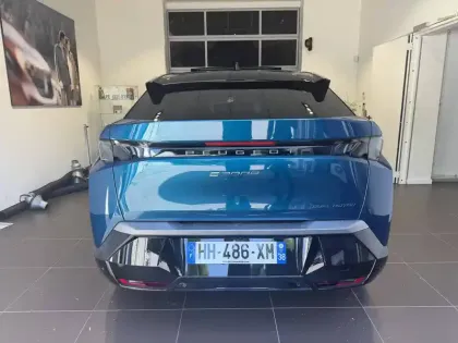 Photo 5 Peugeot 3008  Electrique 325 ch 4x4 73 kWh