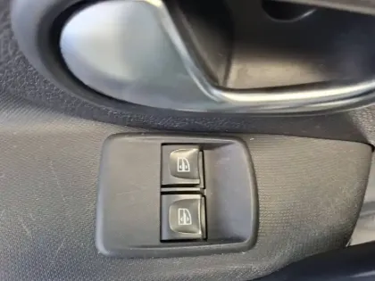 Photo 15 Dacia Sandero  Blue dCi 95