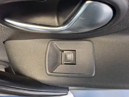 Photo 29 Dacia Sandero  Blue dCi 95