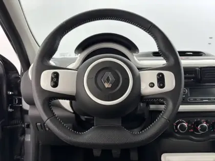 Photo 37 Renault Twingo  III 0.9 TCe 90 Energy E6C