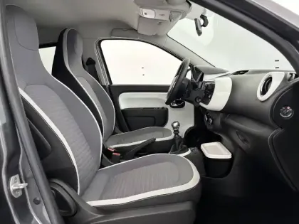 Photo 36 Renault Twingo  III 0.9 TCe 90 Energy E6C