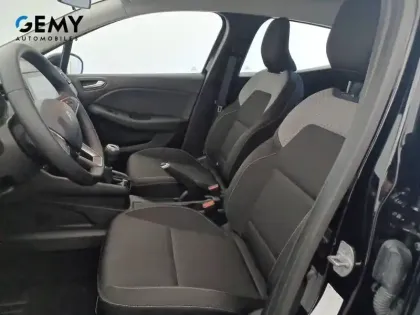 Photo 49 Renault Clio  Blue dCi 100 ch GSR2