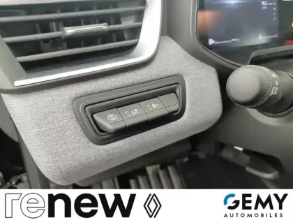 Photo 37 Renault Clio  Blue dCi 100 ch GSR2