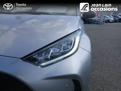 Photo 18 Toyota Yaris  Hybride 130h