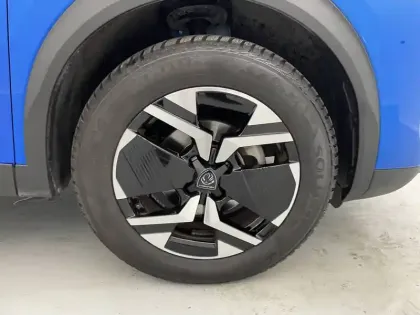 Photo 17 Peugeot 2008  PureTech 130 S&S EAT8