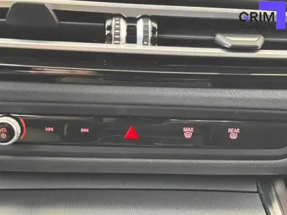 Photo 8 BMW Serie 3 Touring 320e 204 ch BVA8
