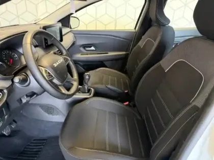 Photo 31 Dacia Sandero  TCe 90