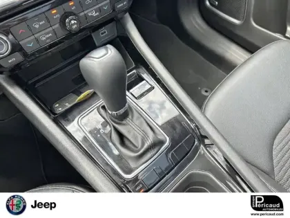 Photo 14 Jeep Compass  1.5 Turbo T4 130 ch e-Hybrid BVR7
