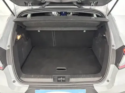 Photo 26 Renault Captur  E-Tech full hybrid 145 ch