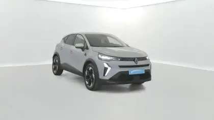 Photo 16 Renault Captur  E-Tech full hybrid 145 ch