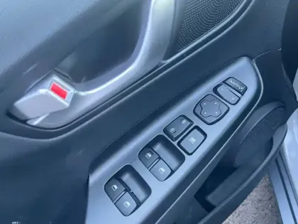 Photo 19 Hyundai Kona  Hybrid 141