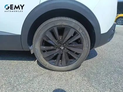 Photo 10 Peugeot 3008  PureTech 130ch S&S EAT8