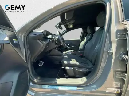 Photo 8 Peugeot 208  Hybrid 145 ch e-DCS6
