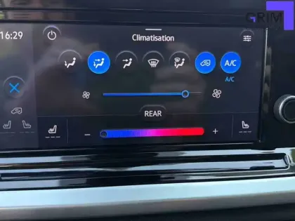Photo 8 Ford Tourneo Grand  Connect 2.0 EcoBlue 102 BVM6