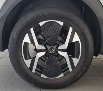 Photo 11 Peugeot 2008  PureTech 130 S&S EAT8