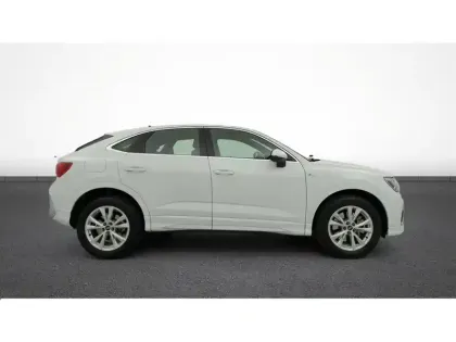Photo 9 Audi Q3  45 TFSIe 245 ch S tronic 6