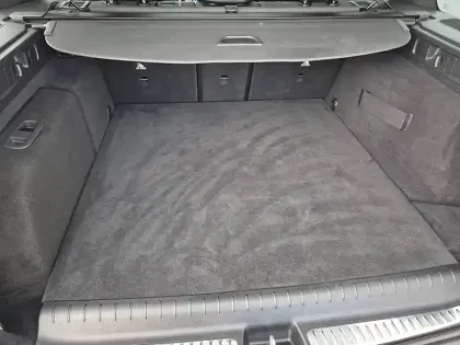 Photo 5 Mercedes Classe C  Break 300 e 9G-Tronic
