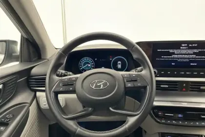 Photo 10 Hyundai I20  1.0 T-GDi 100 DCT-7 Hybrid 48V