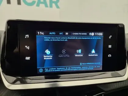 Photo 18 Peugeot 2008  PureTech 100 S&S BVM6