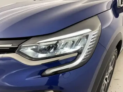 Photo 34 Renault Captur  mild hybrid 140