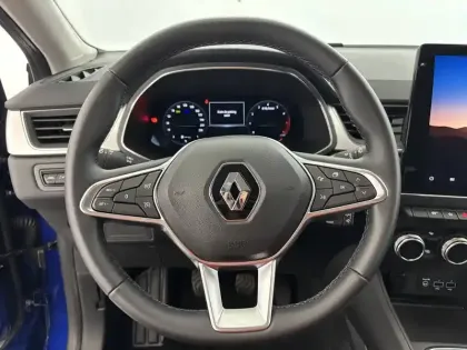 Photo 23 Renault Captur  mild hybrid 140