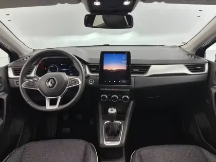Photo 37 Renault Captur  mild hybrid 140
