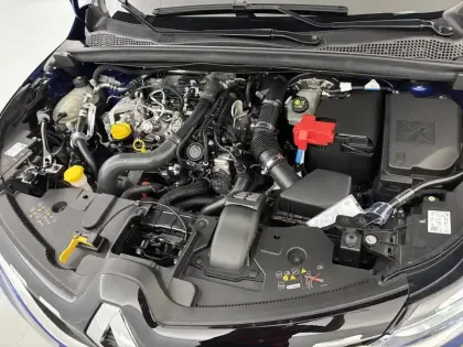 Photo 35 Renault Captur  mild hybrid 140