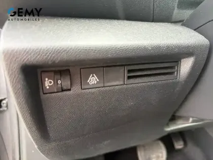 Photo 17 Citroën C4 e- 156 ch autonomie etendue  Automatique