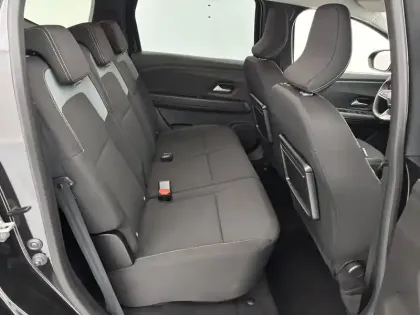 Photo 24 Dacia Jogger  Hybrid 155 7 pl
