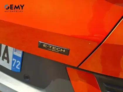 Photo 14 Renault Arkana  E-Tech hybride 145 - 22