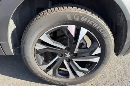Photo 11 Peugeot 2008  PureTech 130 S&S EAT8