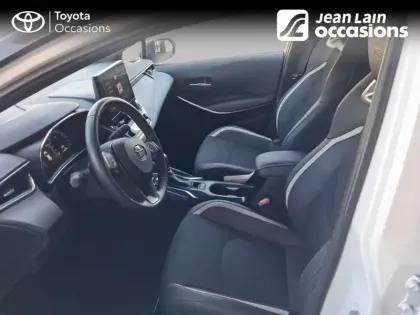 Photo 10 Toyota Corolla  Hybride 140ch