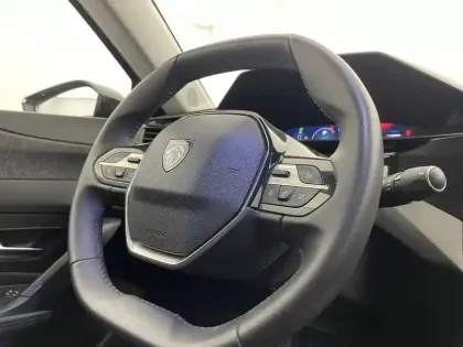 Photo 28 Peugeot 408  PHEV 180 e-EAT8