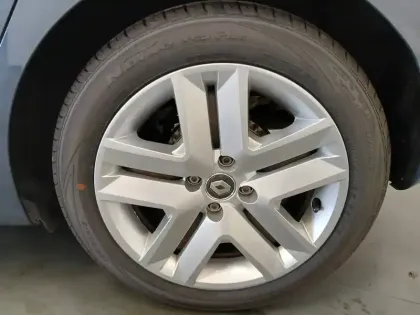 Photo 13 Renault Clio  Blue dCi 85