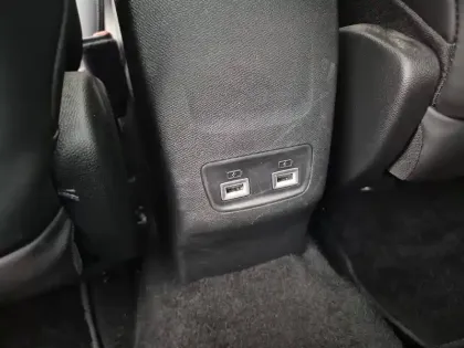 Photo 36 Peugeot 208  Electrique 50 kWh 136ch